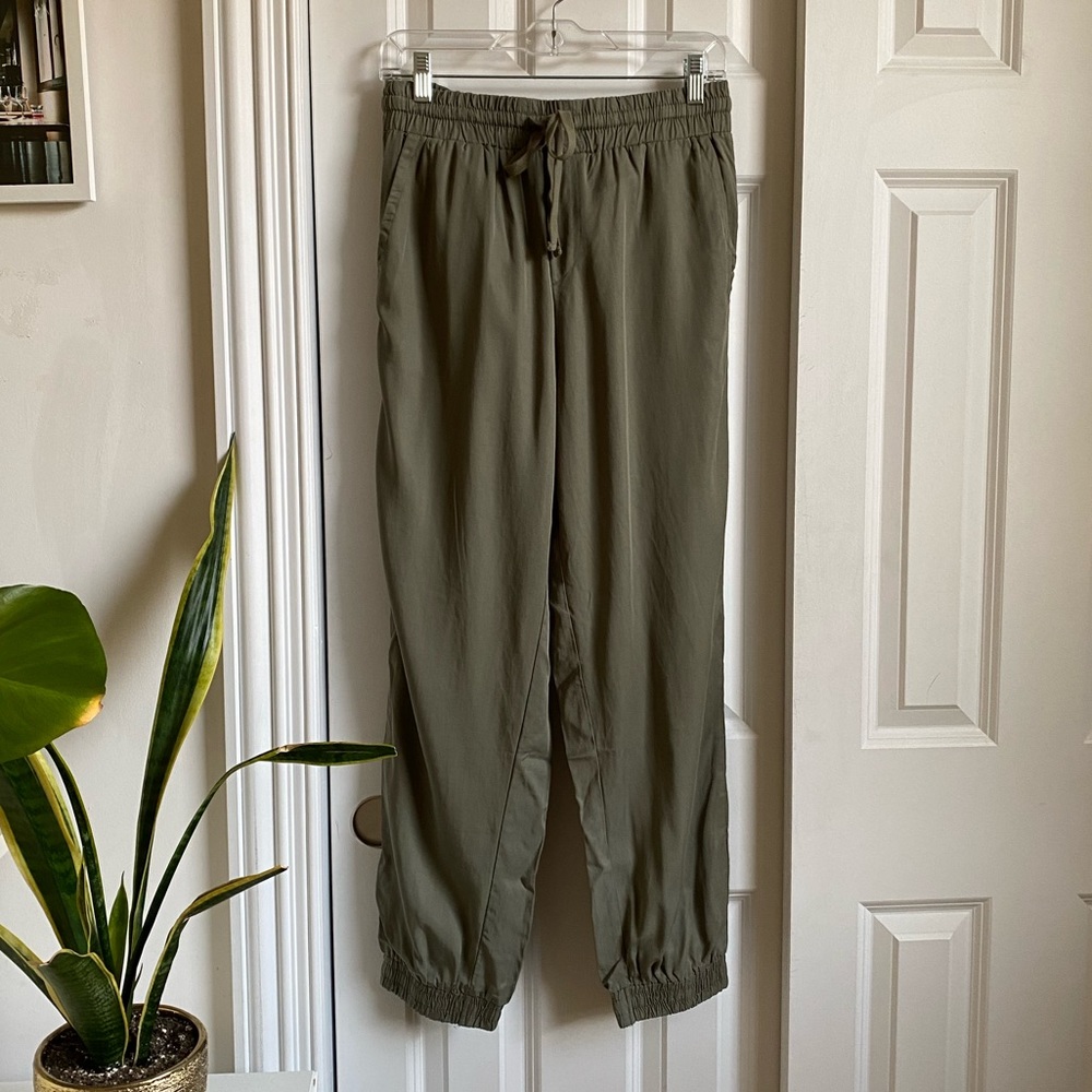 🆕 bacio Sage Green Cotton Joggers